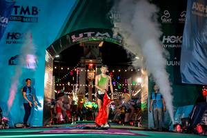 BIB: 1935
                            <button type="button" onclick="openModal(24850142)" class="btn btn-primary btn-sm float-right btn-popup" data-toggle="modal" data-target=".modal-high-quality">
                        <i class="fas fa-shopping-cart"></i> Add to Cart
                    </button>
                                            <button type="button" onclick="isThisMe(24850142, true)" class="btn btn-success btn-sm float-right btn-popup btn-isme hidden" data-toggle="tooltip" data-placement="bottom" title="นี่คือรูปของคุณใช่ไหม คลิกที่นี่เพื่อเอาเข้าอัลบั้ม">
                        <i class="fas fa-plus"></i> Add to album
                    </button>
                    <button type="button" onclick="isThisMe(24850142, false)" class="btn btn-warning btn-sm float-right btn-popup btn-isnotme hidden">
                        <i class="fas fa-ban"></i> Remove from album
                    </button>